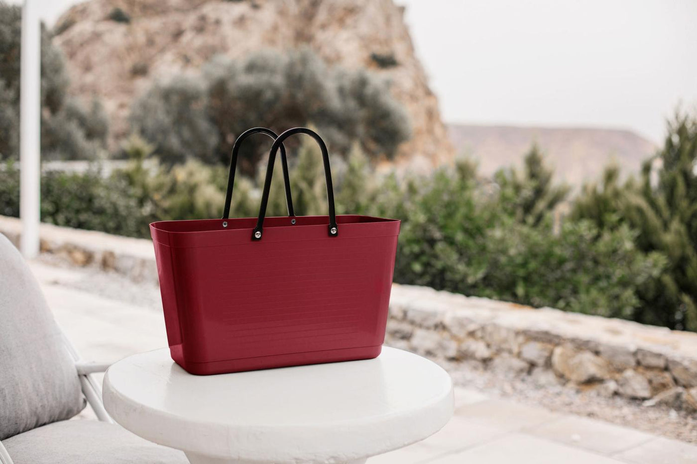 Bolsa Grande (Guinda) Con Asas De Plástico