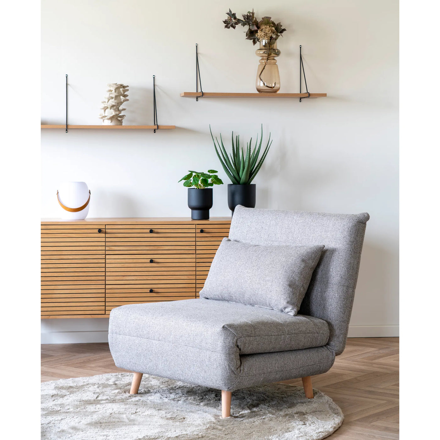 Sillón Cama (Gris) Patas Madera / Estructura De Metal