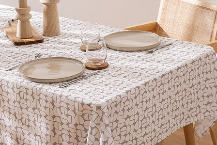 Mantel Para Mesa Rectangular (Beige) De Poliéster