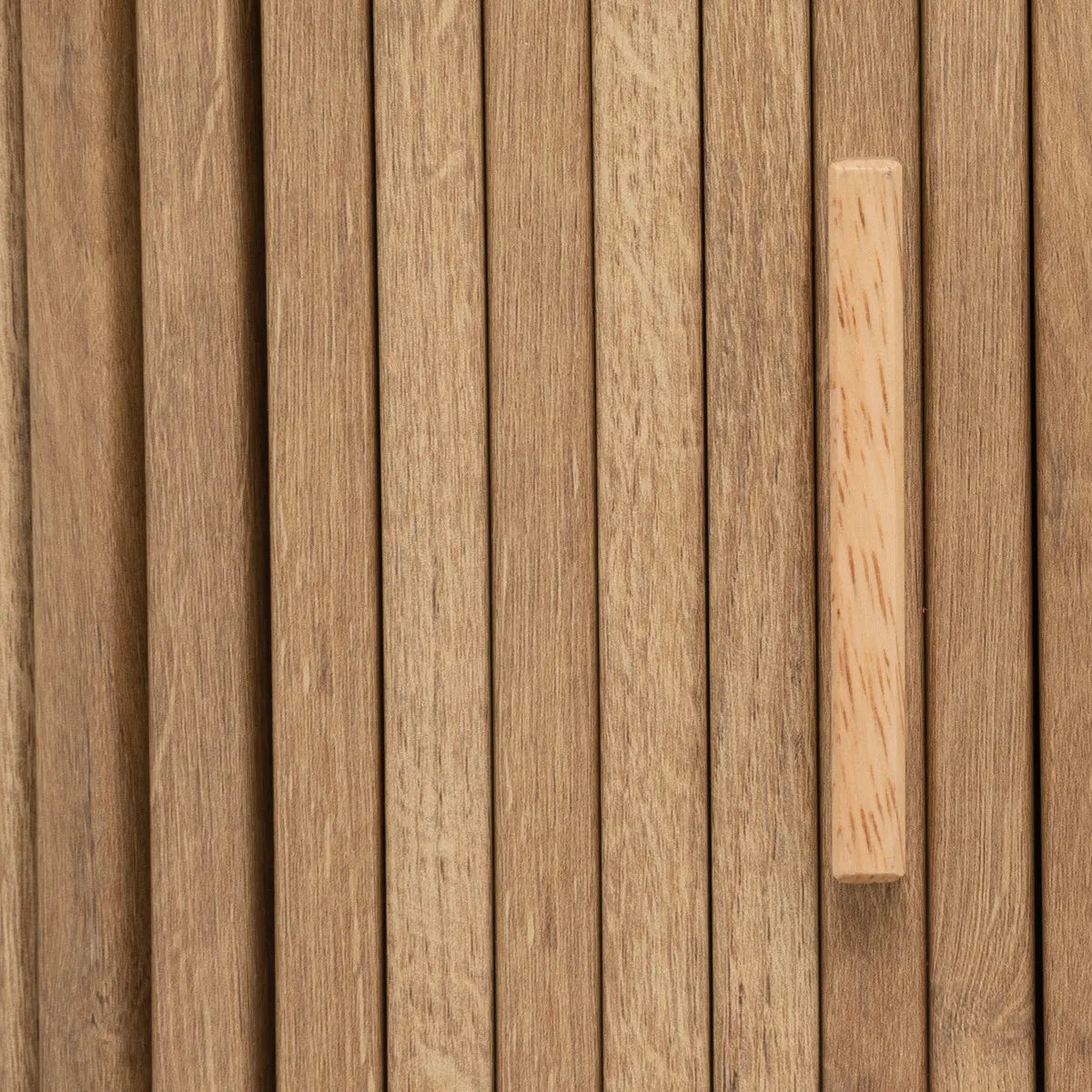 Aparador Color Natural Patas De Metal 2 Puertas Estructura De Madera