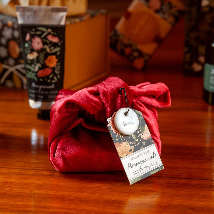 Jabón De Granada En Terciopelo