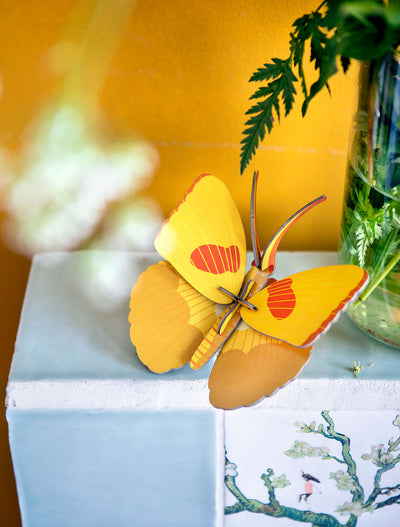 Pieza Decorativa De Pared (Mariposa Amarilla) De Papel