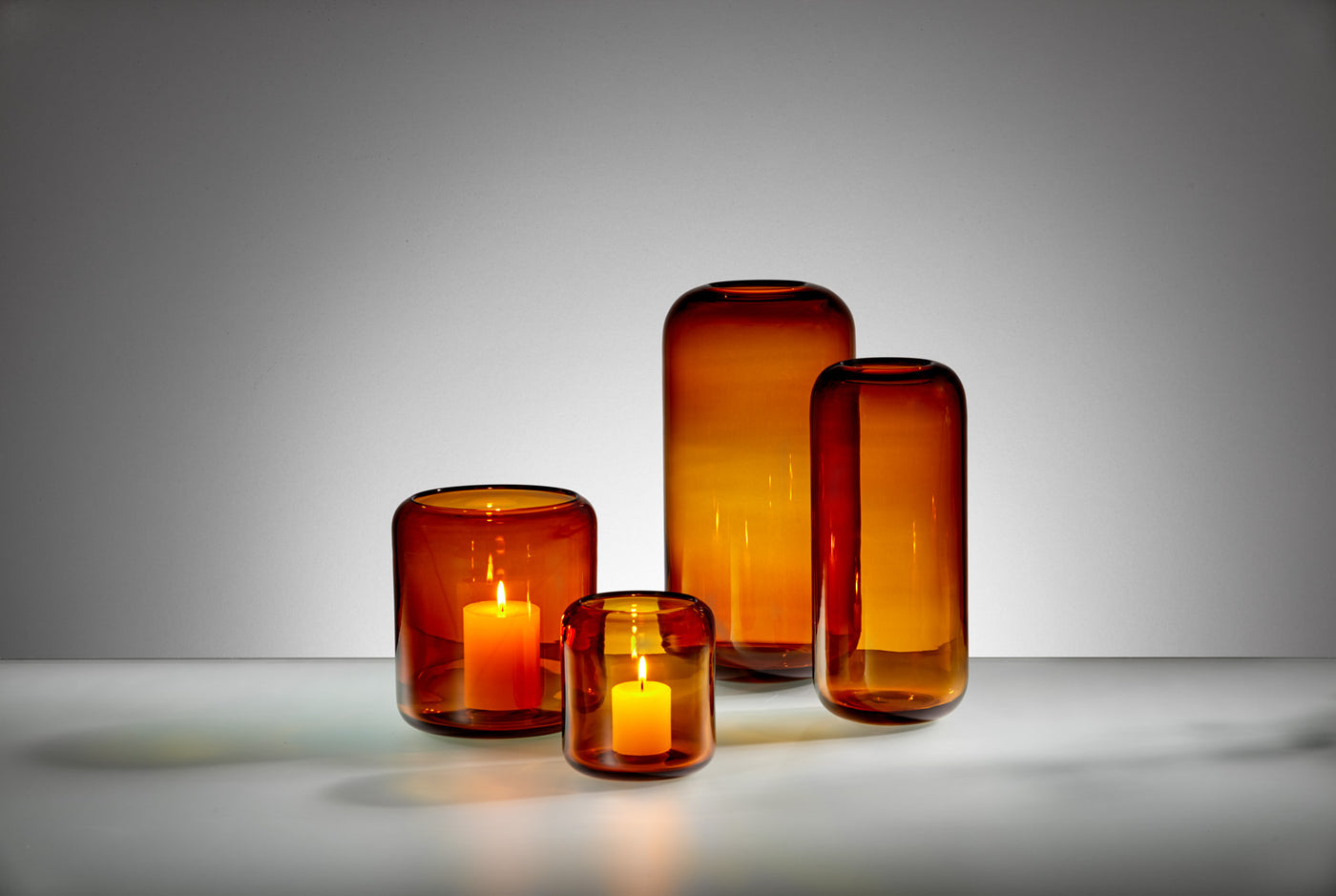 Florero Cónico (Ámbar) 25Cm De Vidrio