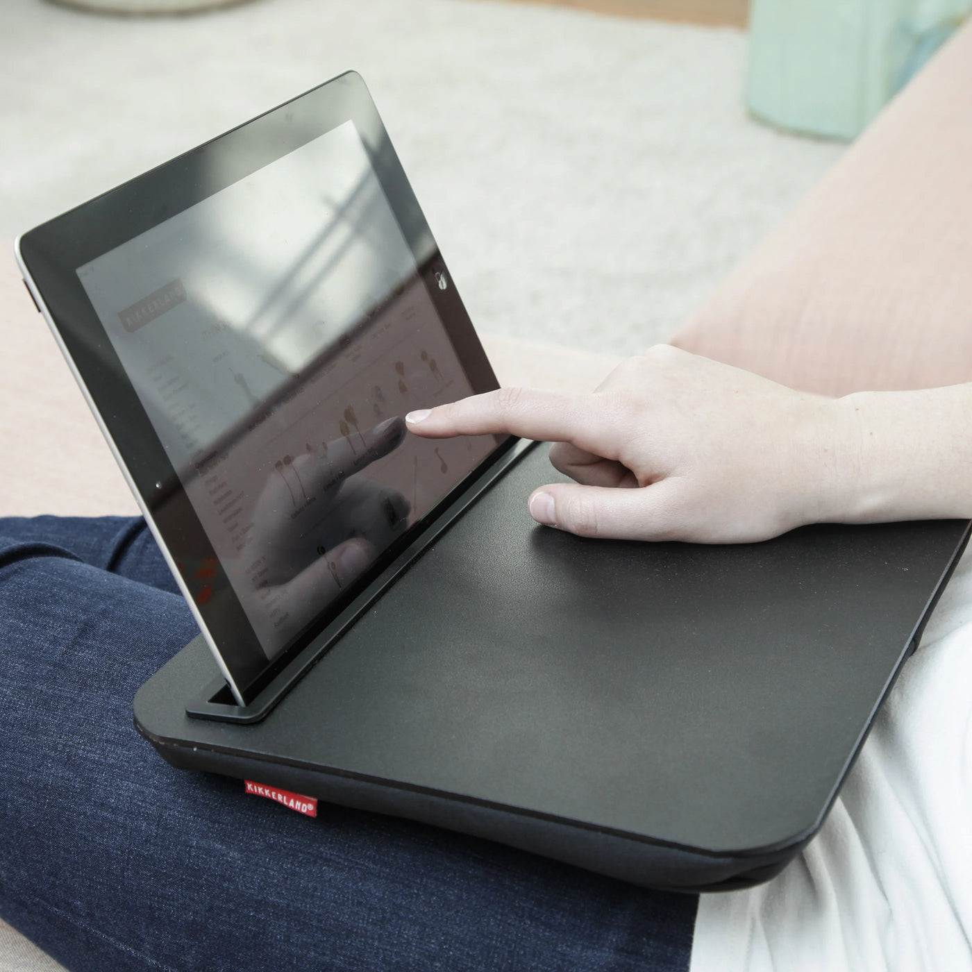 Soporte Con Base Para Tablet De Plástico/Tela