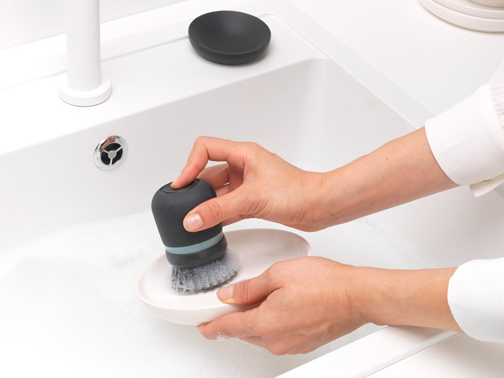 Cepillo Para Platos (Negro) Con Dispensador De Detergente Líquido De Plástico