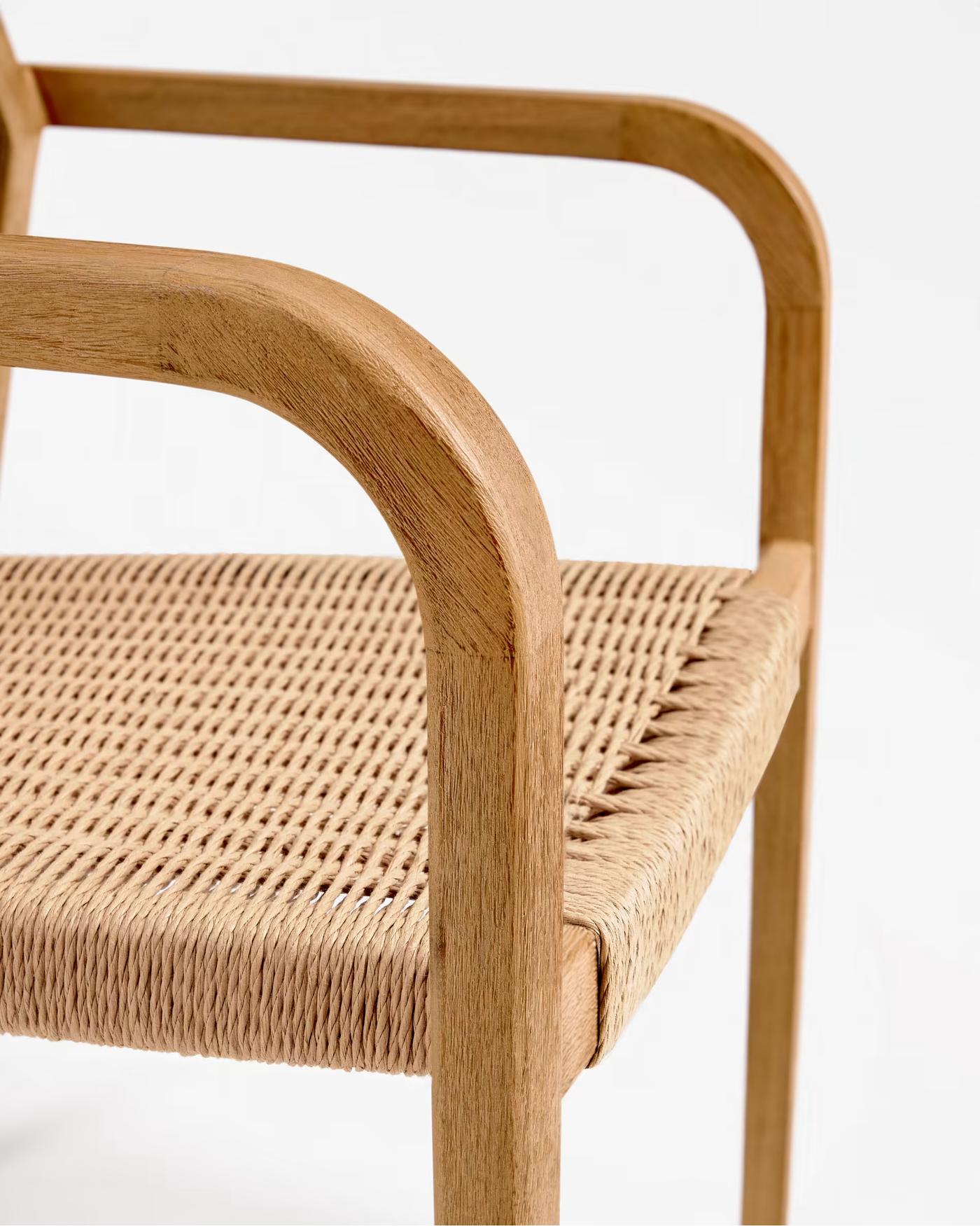 Silla Con Brazos Y Cuerda (Beige) De Madera